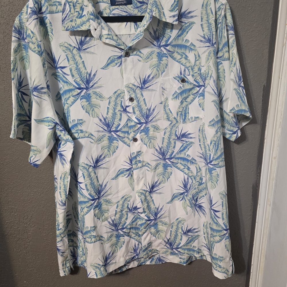 Men's Short-Sleeve Tropical Print Button-Up Shirt - Blue & Green